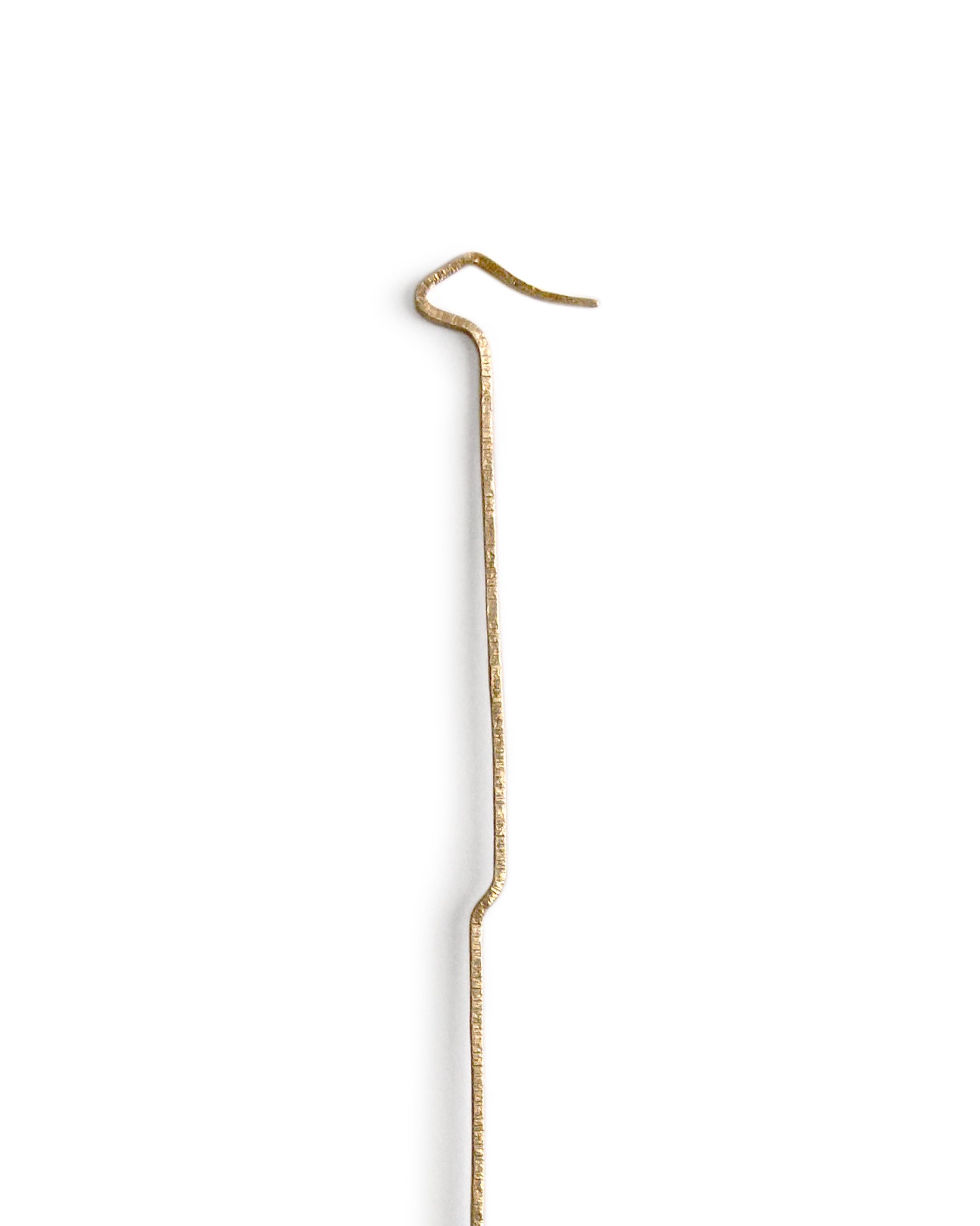 Brass Line Tea Needle - Hook D