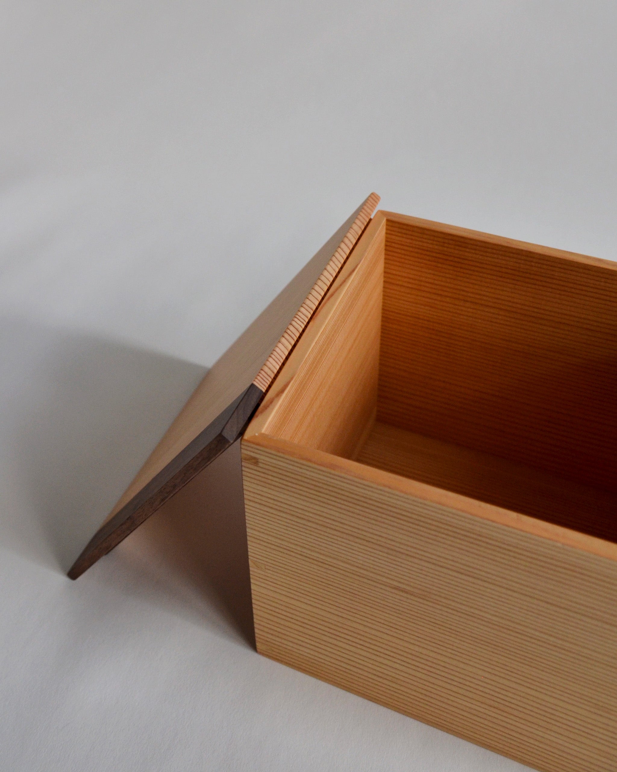 journal standard Furniture BREDA BOX 収納 Cedar Bread Box – Nalata Nalata