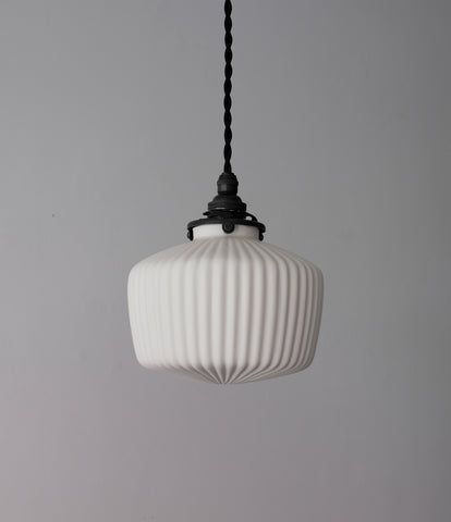 Porcelain Pendant - Ridge Drop M