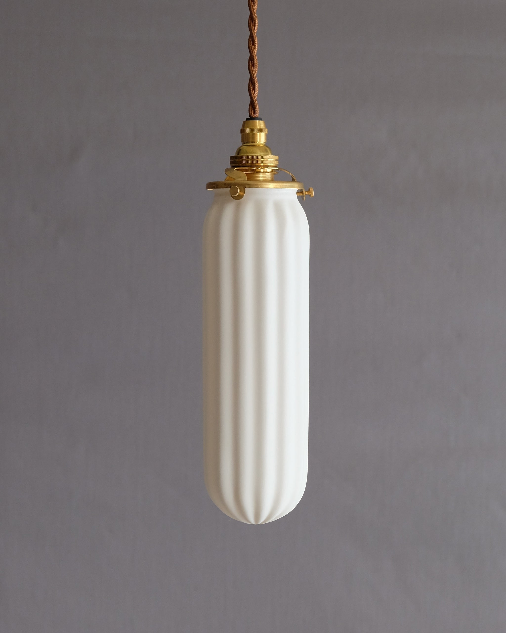 Porcelain Pendant - Draped Slim
