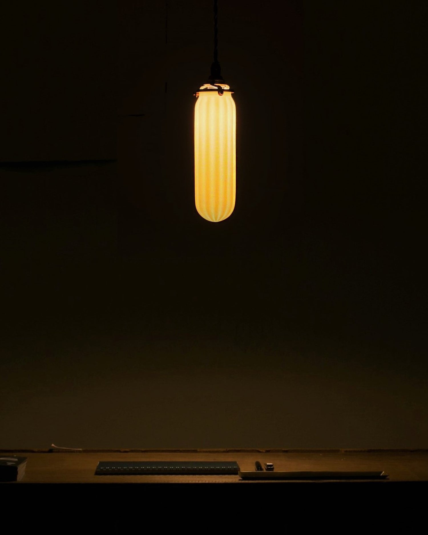 Porcelain Pendant - Draped Slim