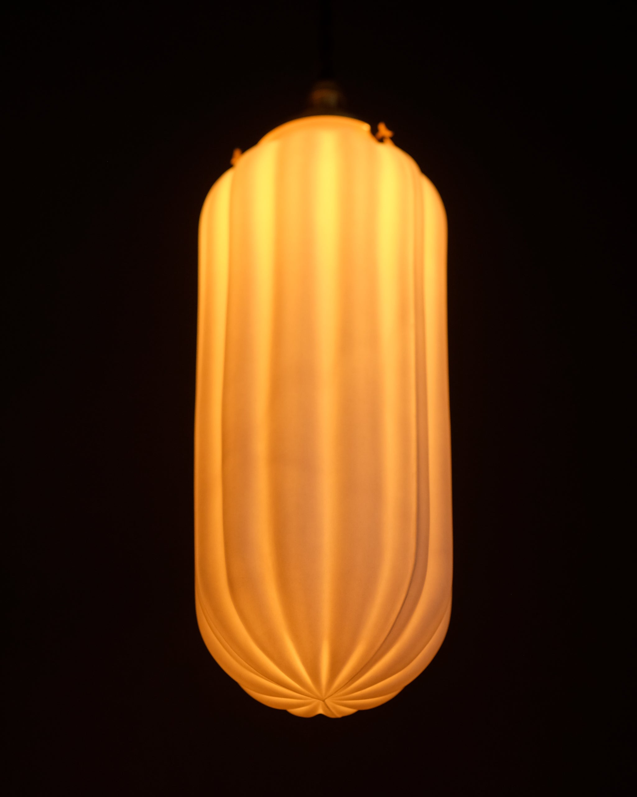 Porcelain Pendant - Draped Slim