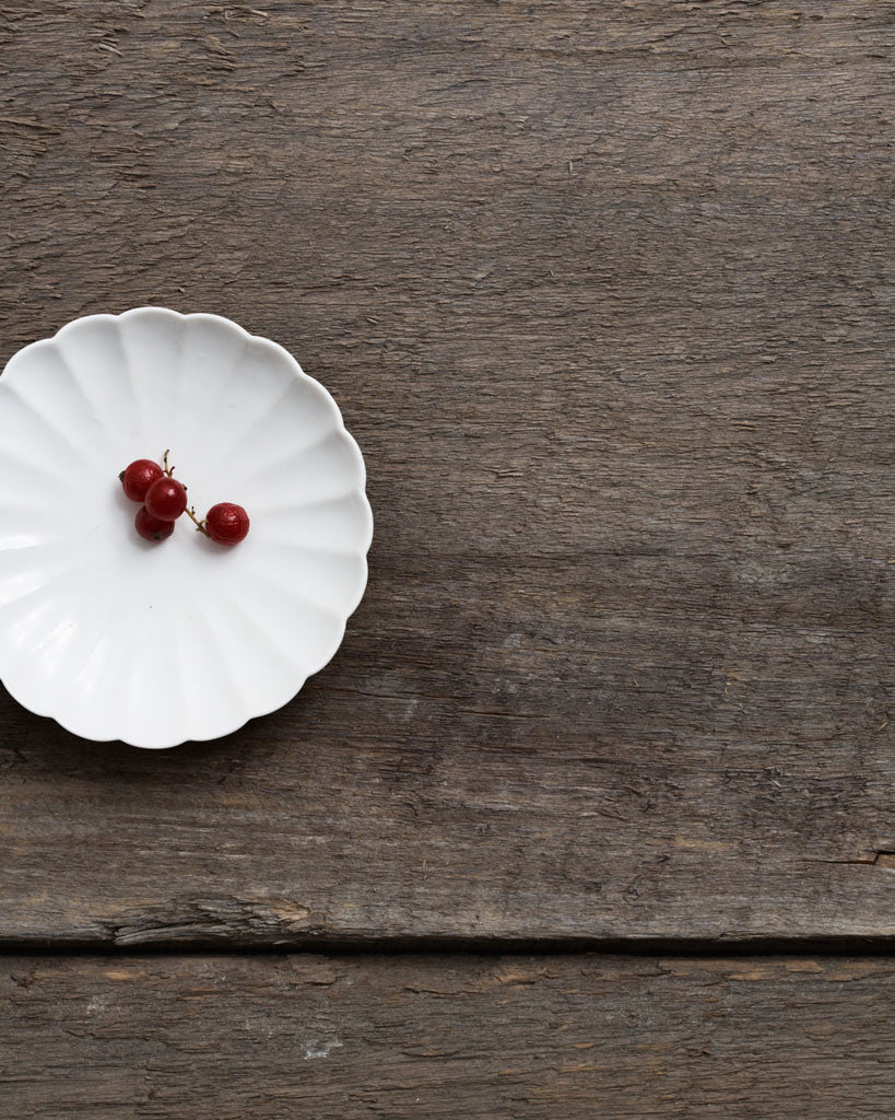 Chrysanthemum Plate - Small