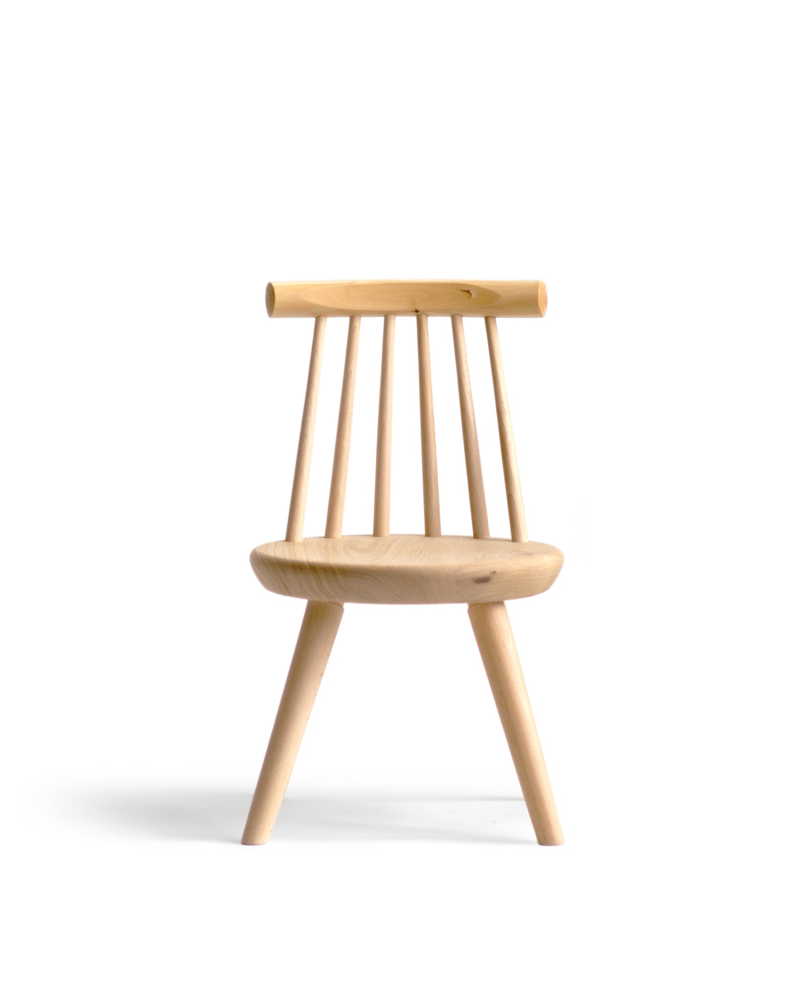 Silhouetted image of the Kinoe Kids Chair against a white background.