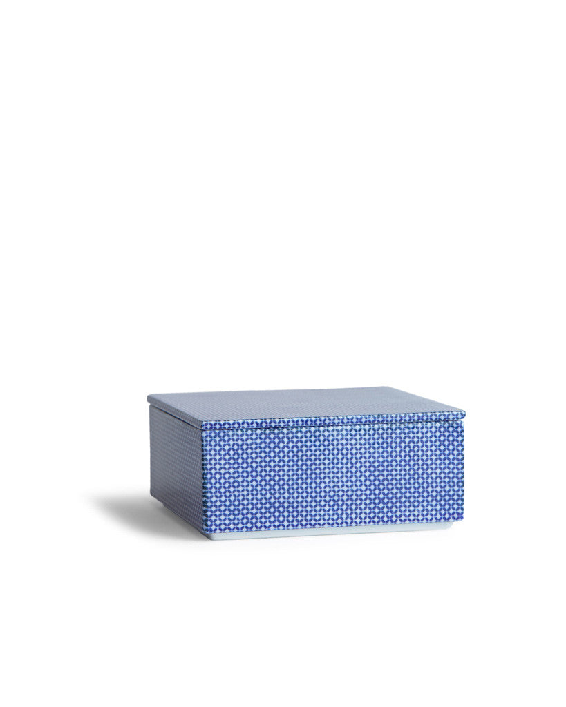 Porcelain Box - Blue Gokushippo
