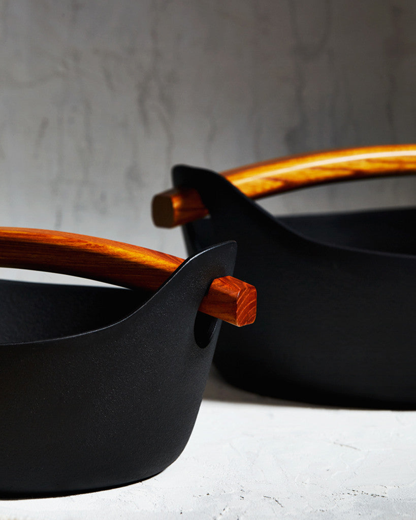 Yonabe Cast Iron Pot - Small (OUT OF STOCK)