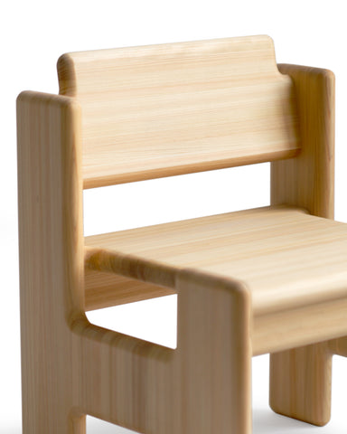 Detailed image of the sunoki children's chair zoomed in at an angle.