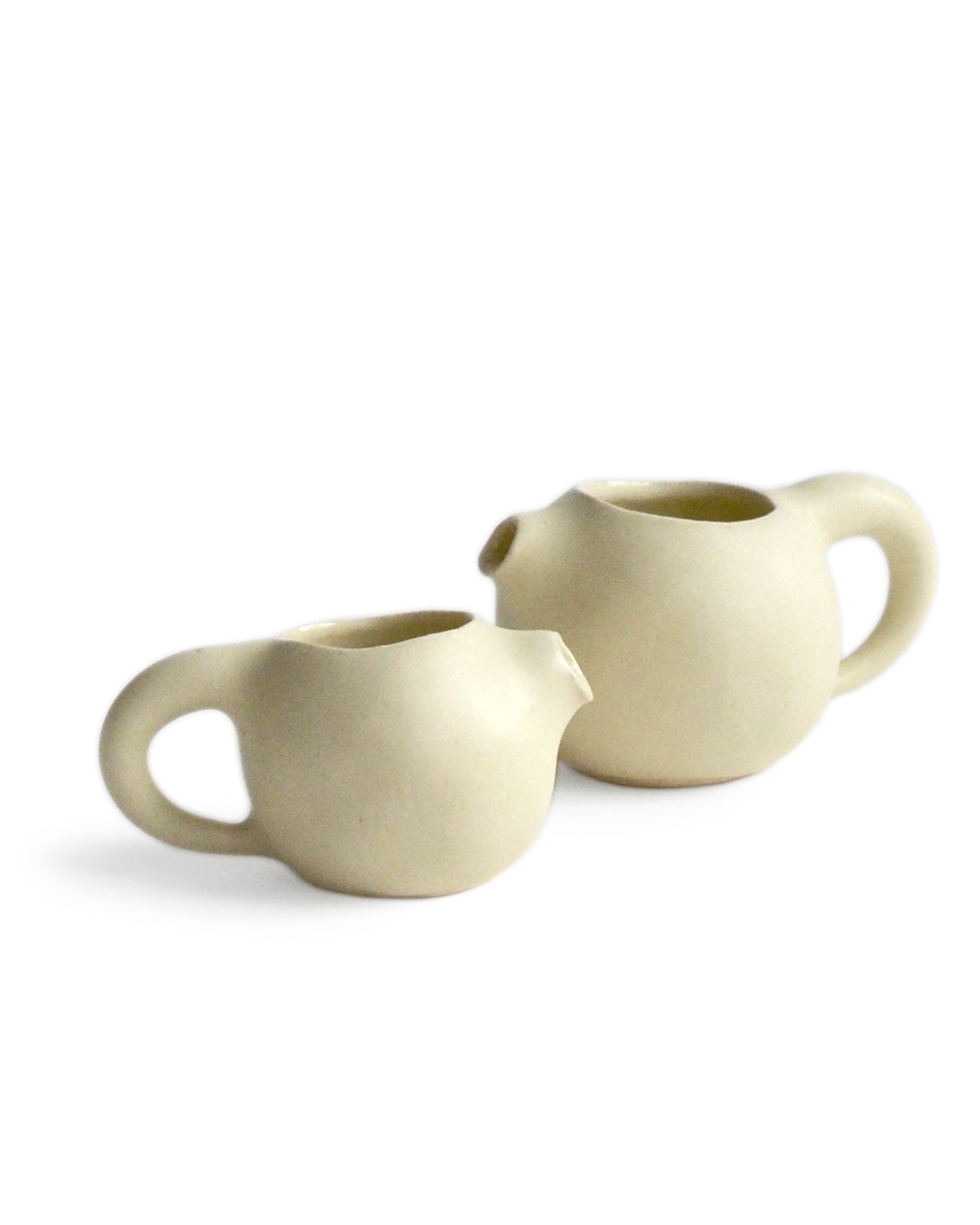 Beige Katakuchi with Handle against white backdrop