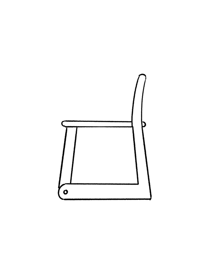 Line drawing of the profile of the 4 year old school chair.