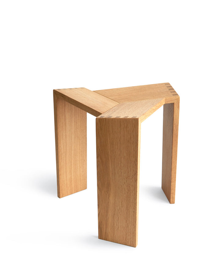 Sansa Stool