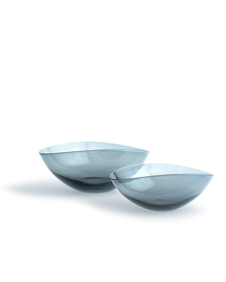 Glass Lotus Bowl Small - Black (OUT OF STOCK)