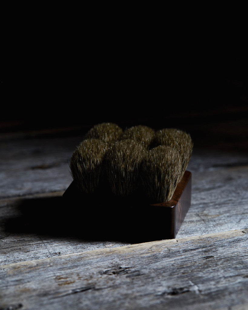 Suvé Short Body Brush - Semi-Hard