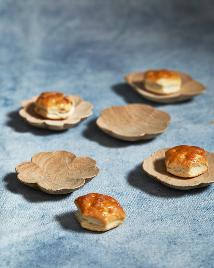 Carved Chestnut Dish - Denjisou (OUT OF STOCK)