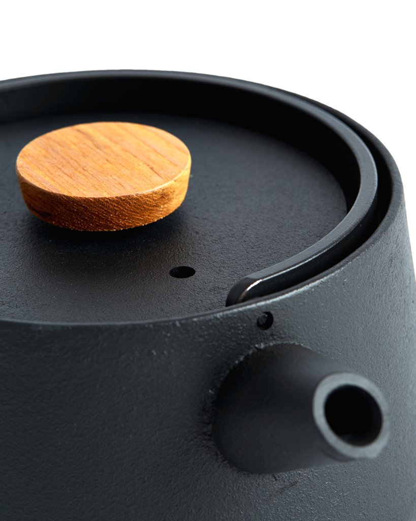 Tetu Cast Iron Kettle